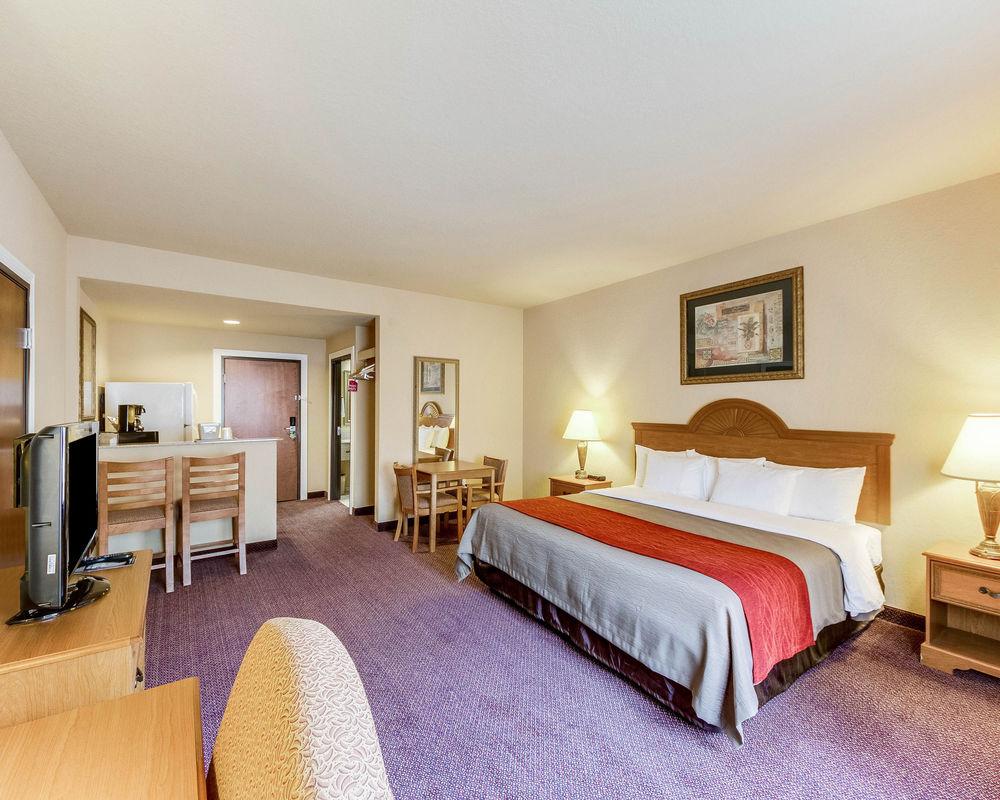 Comfort Inn & Suites And Suites Fredericksburg Exteriér fotografie