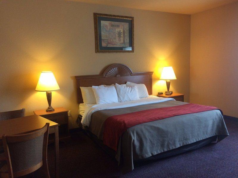 Comfort Inn & Suites And Suites Fredericksburg Exteriér fotografie