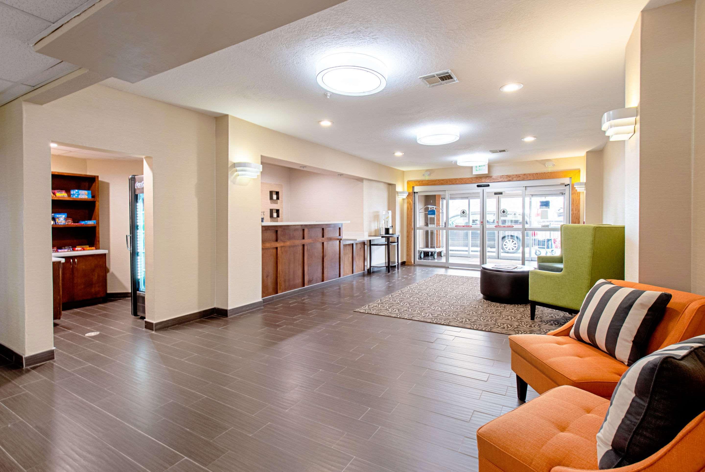 Comfort Inn & Suites And Suites Fredericksburg Exteriér fotografie