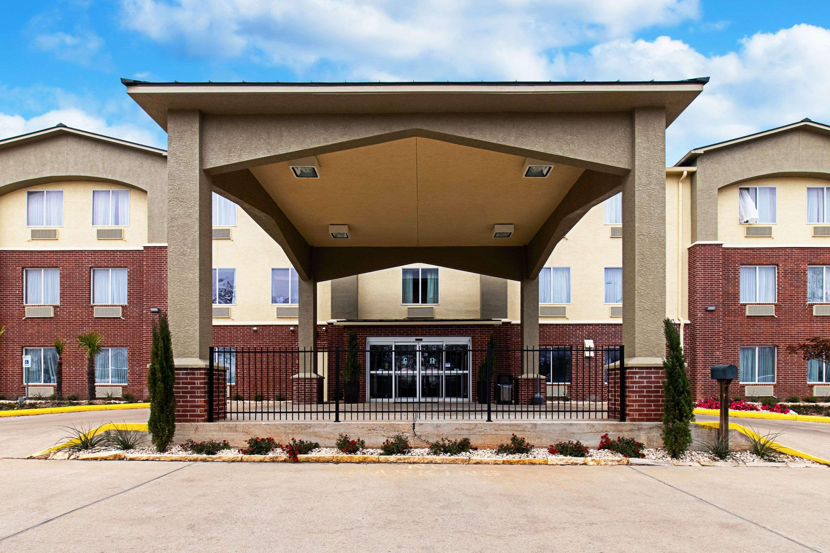 Comfort Inn & Suites And Suites Fredericksburg Exteriér fotografie