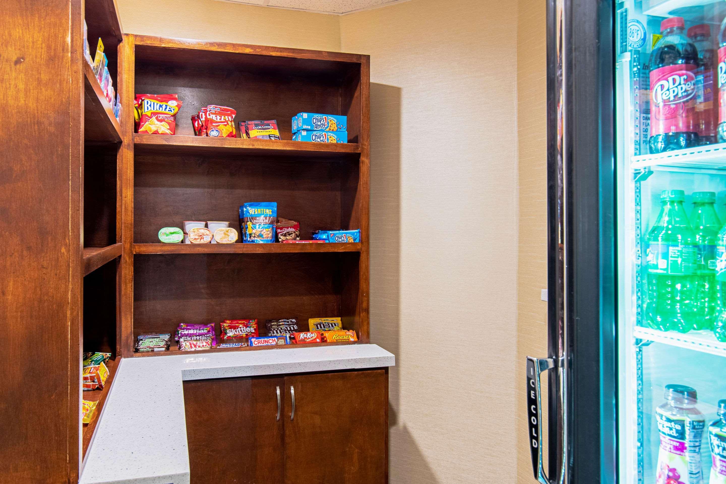 Comfort Inn & Suites And Suites Fredericksburg Exteriér fotografie