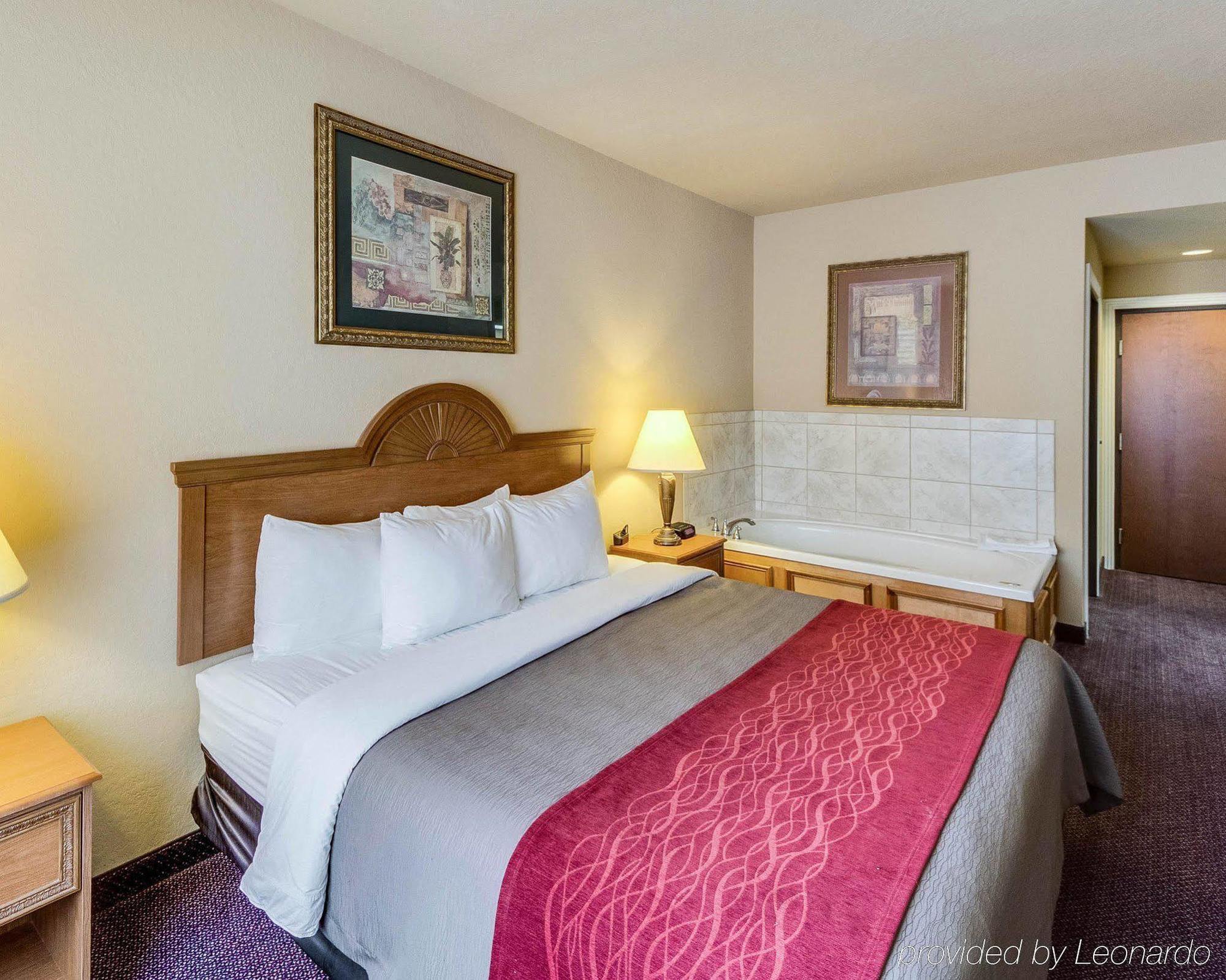 Comfort Inn & Suites And Suites Fredericksburg Exteriér fotografie
